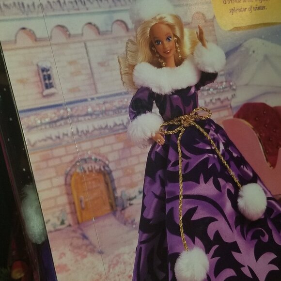 1993 Winter Royal Barbie NIB - Picture 7 of 9